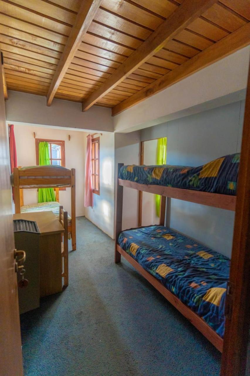 La Casa De Emma Hostel Esquel Luaran gambar